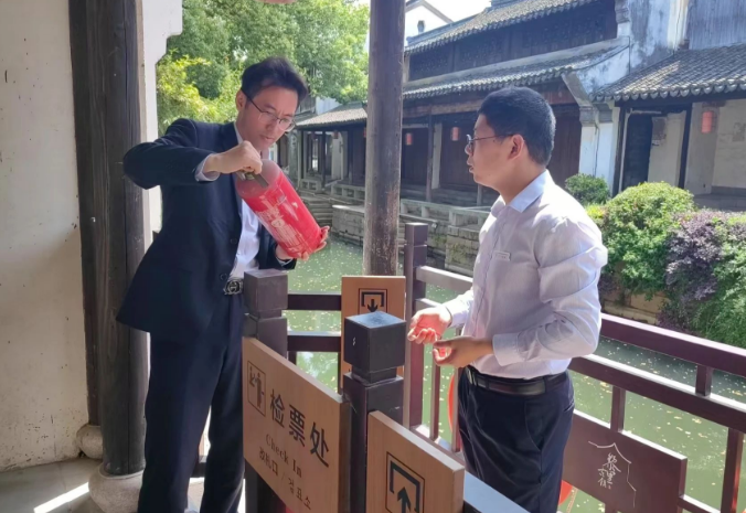 安全托底，服务升温，五一黎里之旅暖心更安心